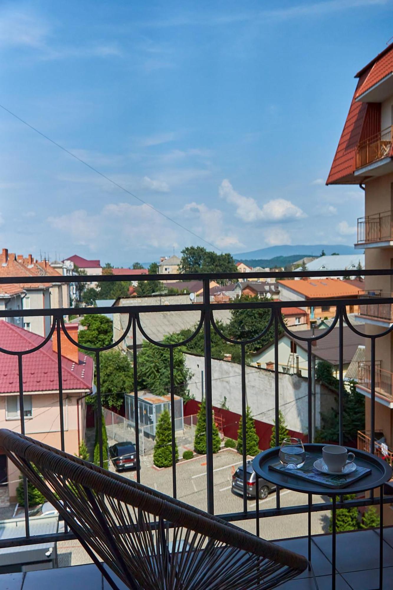 Lux Apartment Μουκάτσεβο Εξωτερικό φωτογραφία