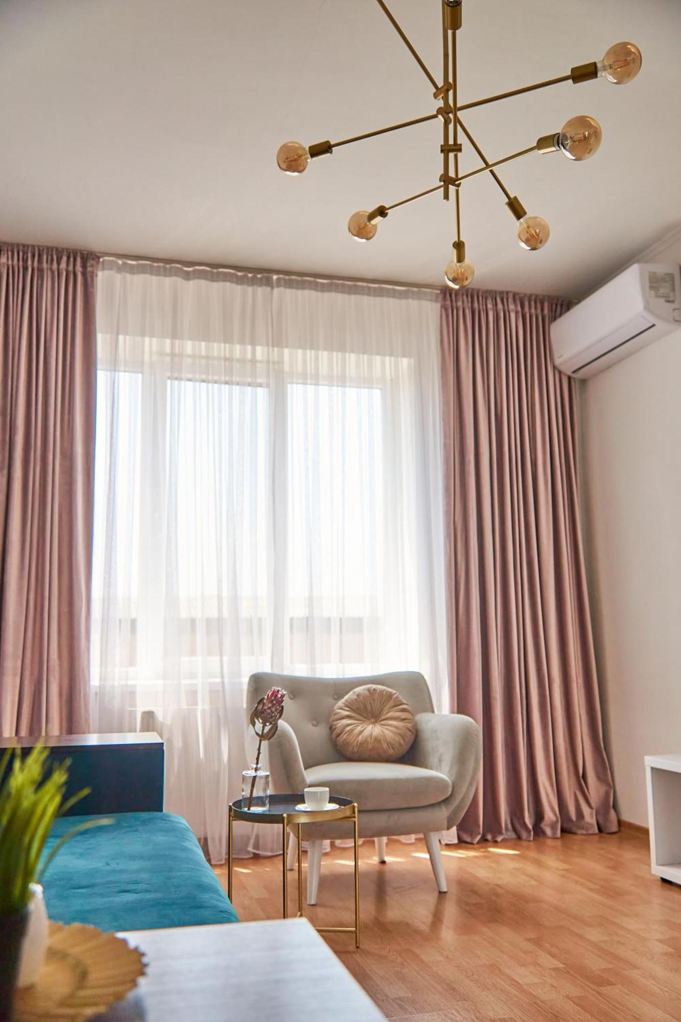 Lux Apartment Μουκάτσεβο Εξωτερικό φωτογραφία